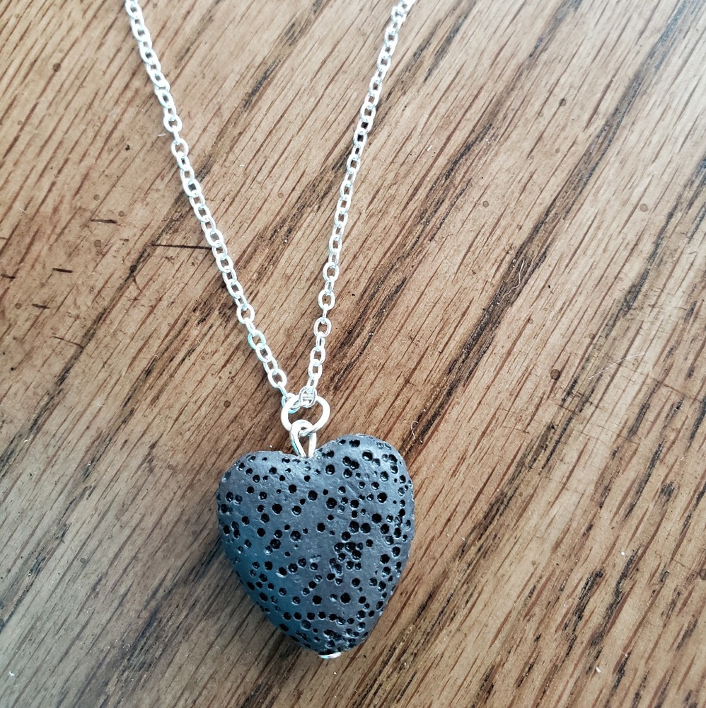 🔥3/$10 Lava rock heart necklace - Picture 3 of 7
